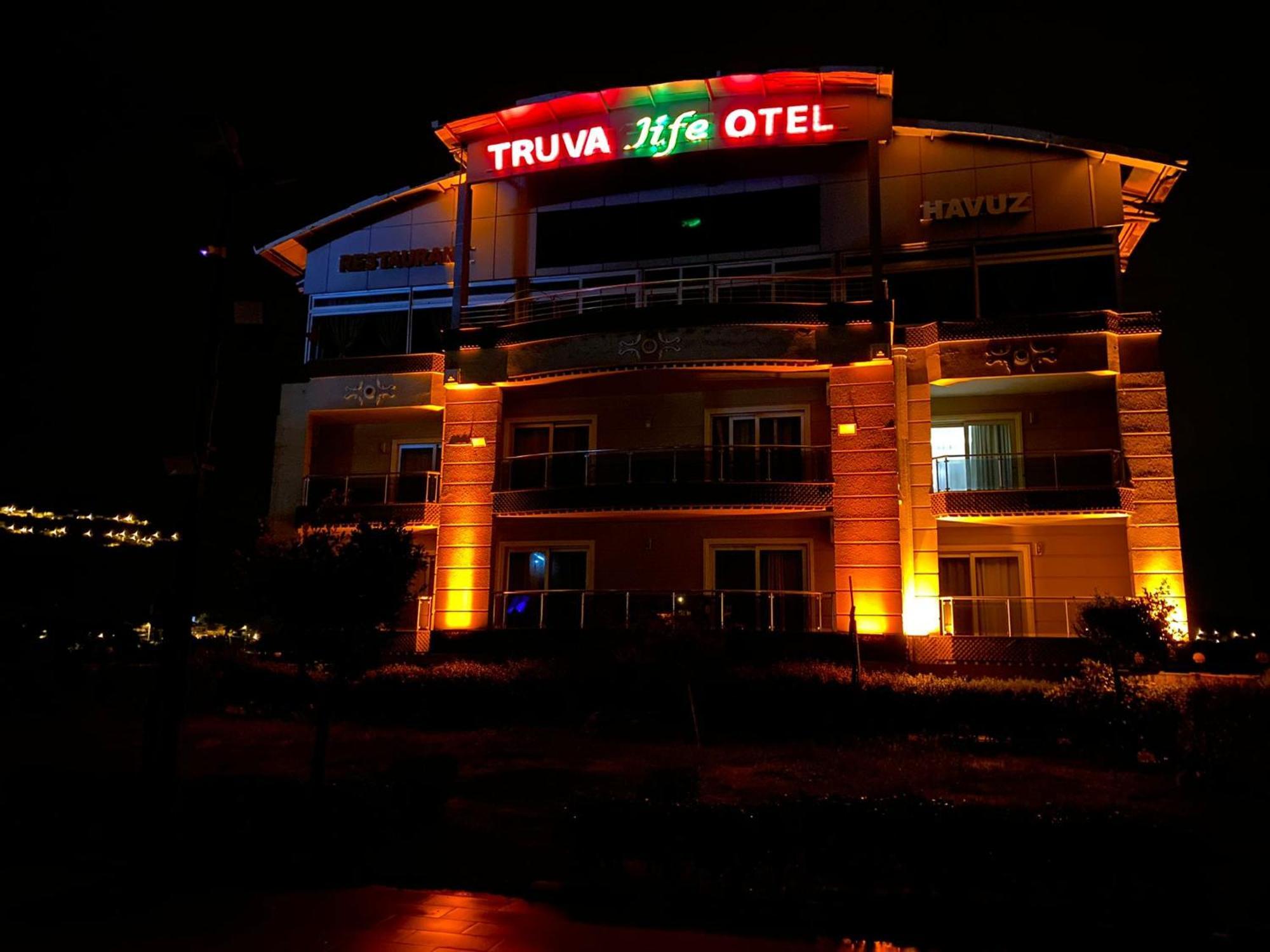 Truva Life Hotel Samandag Ngoại thất bức ảnh